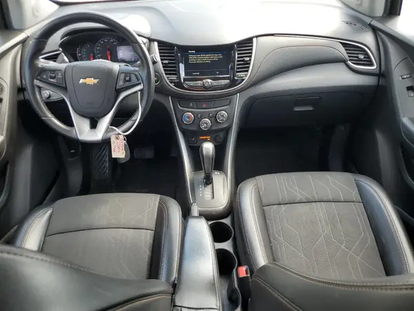 KL7CJPSBXKB889976 2019 CHEVROLET TRAX - Image 8
