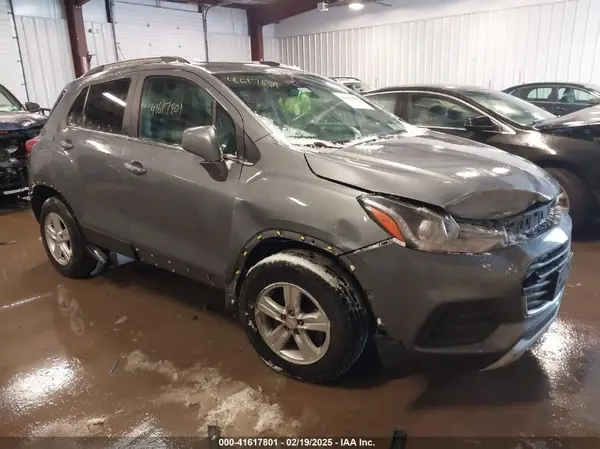 KL7CJPSBXKB899410 2019 CHEVROLET TRAX - Image 1