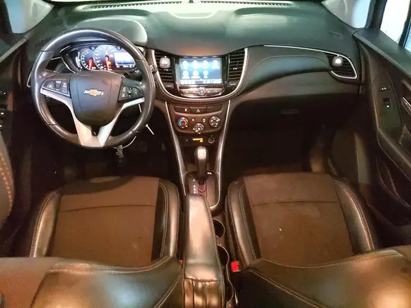 KL7CJPSBXKB920045 2019 CHEVROLET TRAX - Image 8