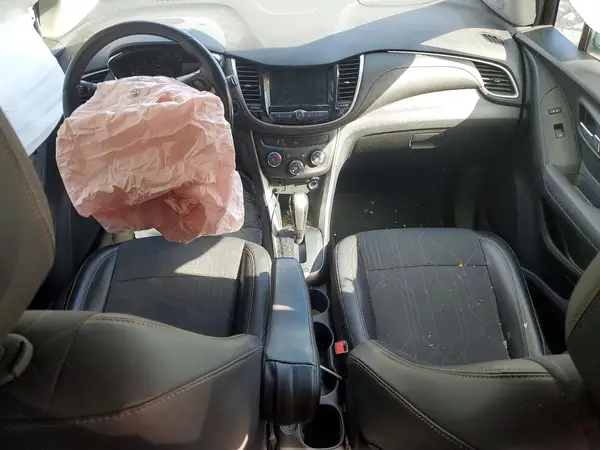 KL7CJPSBXLB024295 2020 CHEVROLET TRAX - Image 8
