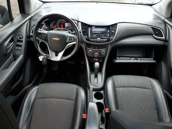 KL7CJPSBXLB026788 2020 CHEVROLET TRAX - Image 8