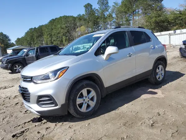 KL7CJPSBXLB027911 2020 CHEVROLET TRAX - Image 1
