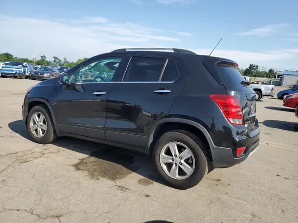KL7CJPSBXLB070290 2020 CHEVROLET TRAX - Image 2