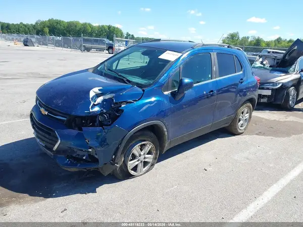 KL7CJPSBXLB334608 2020 CHEVROLET TRAX - Image 2