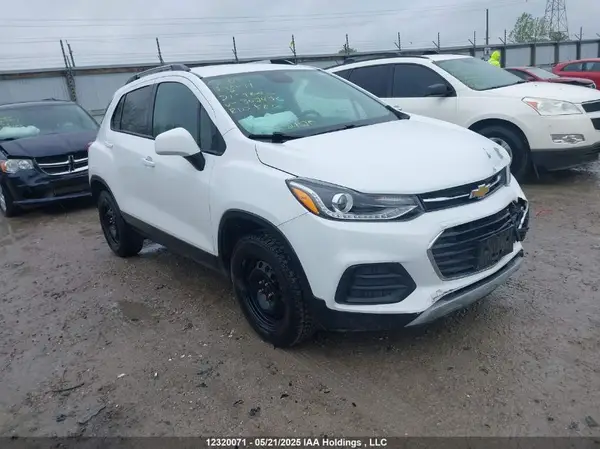 KL7CJPSBXMB302436 2021 CHEVROLET TRAX - Image 1