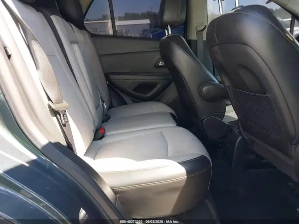 KL7CJPSBXMB328986 2021 CHEVROLET TRAX - Image 8