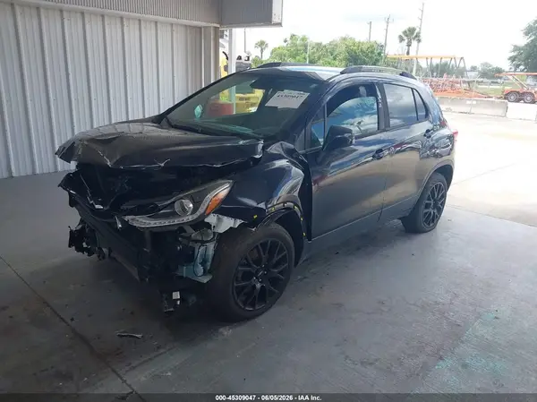 KL7CJPSBXMB342614 2021 CHEVROLET TRAX - Image 2