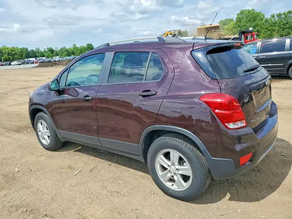 KL7CJPSBXMB347635 2021 CHEVROLET TRAX - Image 2
