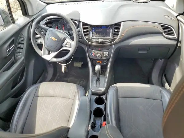 KL7CJPSBXMB347635 2021 CHEVROLET TRAX - Image 8