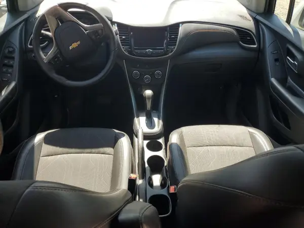 KL7CJPSBXMB357159 2021 CHEVROLET TRAX - Image 8