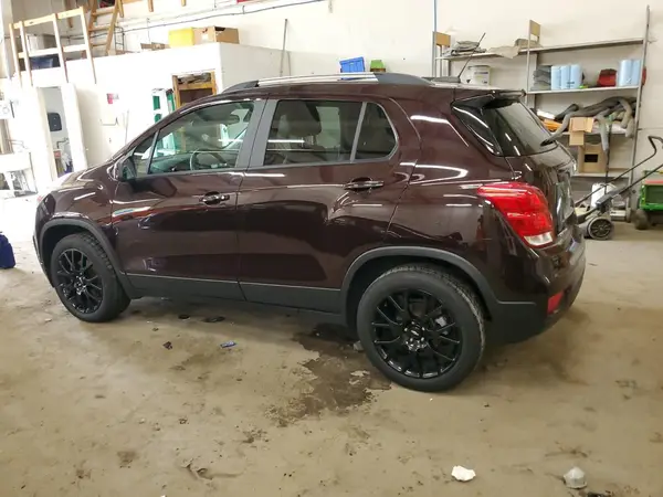 KL7CJPSBXMB359977 2021 CHEVROLET TRAX - Image 2