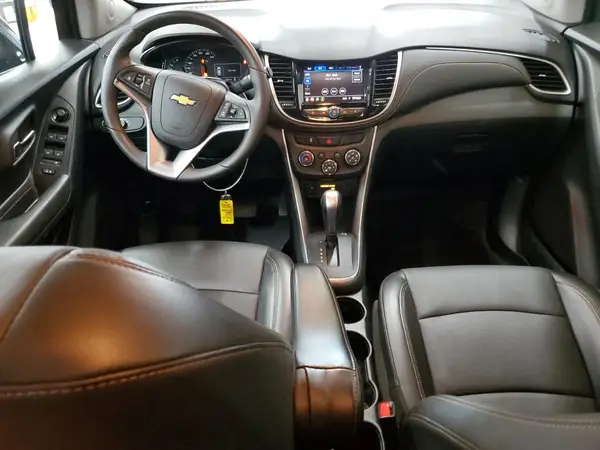 KL7CJPSBXMB359977 2021 CHEVROLET TRAX - Image 8