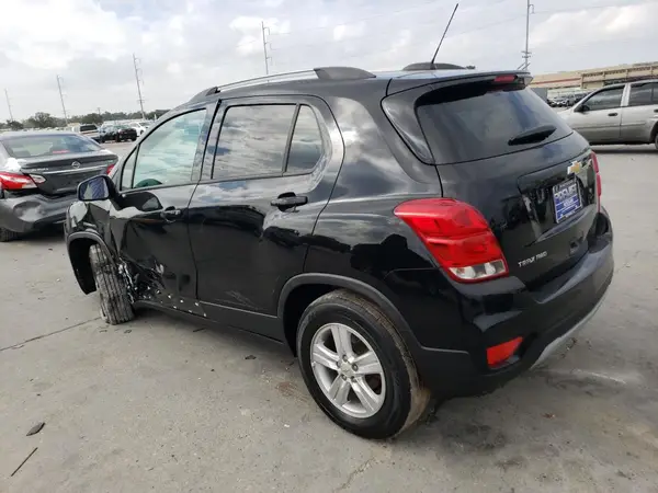 KL7CJPSM0MB374862 2021 CHEVROLET TRAX - Image 2