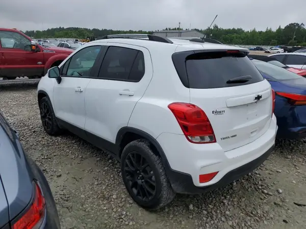 KL7CJPSM0NB516404 2022 CHEVROLET TRAX - Image 2