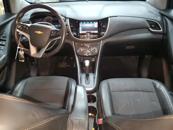 KL7CJPSM0NB520663 2022 CHEVROLET TRAX - Image 8
