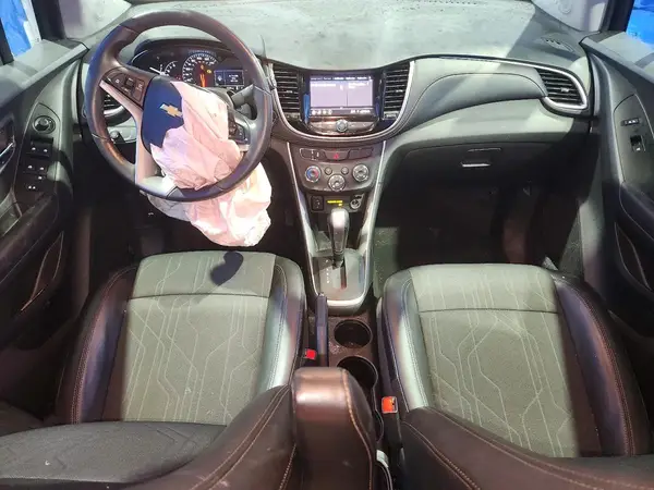 KL7CJPSM0NB523949 2022 CHEVROLET TRAX - Image 8