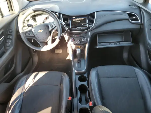 KL7CJPSM0NB527791 2022 CHEVROLET TRAX - Image 8