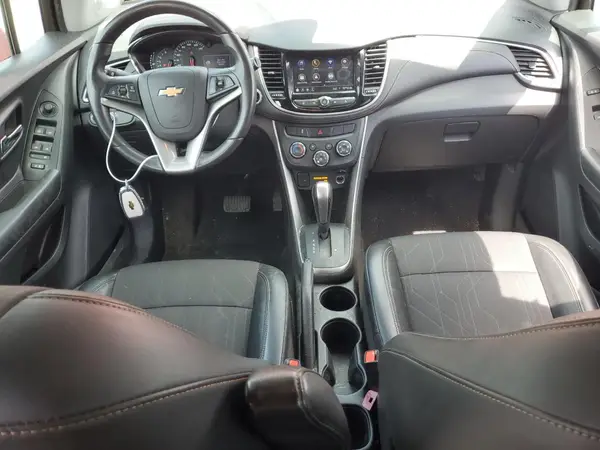 KL7CJPSM0NB533803 2022 CHEVROLET TRAX - Image 8