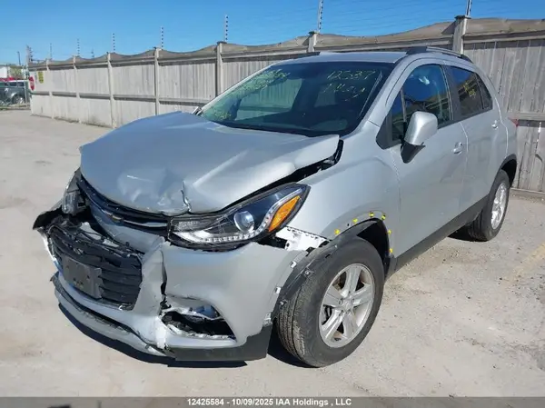 KL7CJPSM0NB535129 2022 CHEVROLET TRAX - Image 2