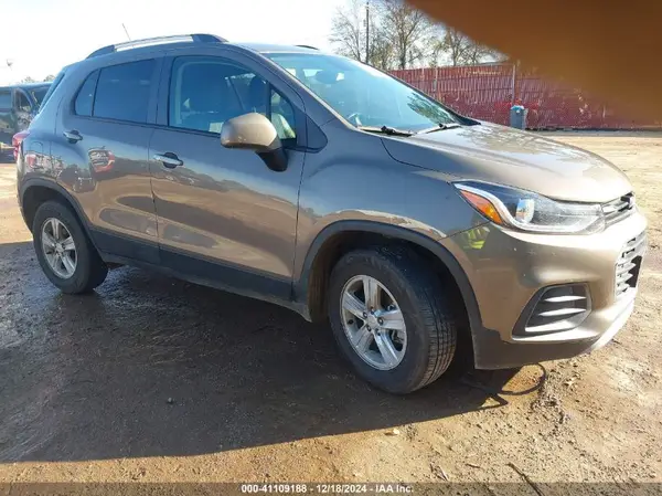 KL7CJPSM0NB539701 2022 CHEVROLET TRAX - Image 1