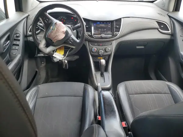 KL7CJPSM0NB540699 2022 CHEVROLET TRAX - Image 8
