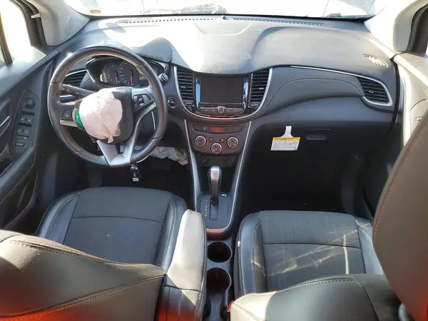 KL7CJPSM0NB542081 2022 CHEVROLET TRAX - Image 8