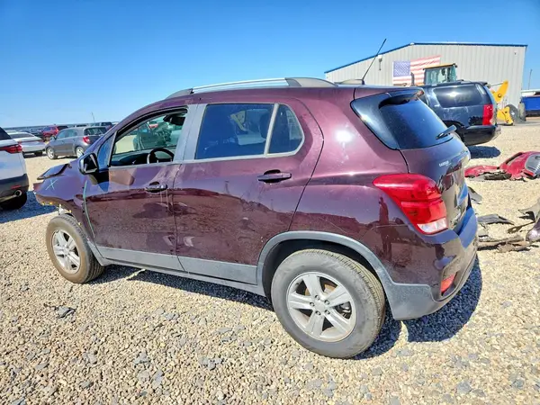 KL7CJPSM0NB546907 2022 CHEVROLET TRAX - Image 2