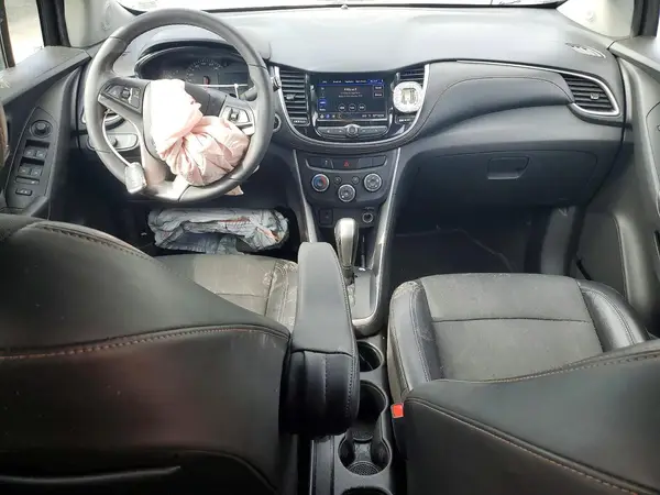 KL7CJPSM0NB560533 2022 CHEVROLET TRAX - Image 8