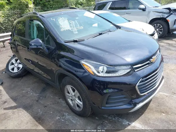 KL7CJPSM0NB567420 2022 CHEVROLET TRAX - Image 1