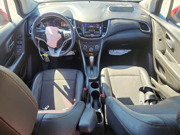KL7CJPSM0NB569281 2022 CHEVROLET TRAX - Image 8