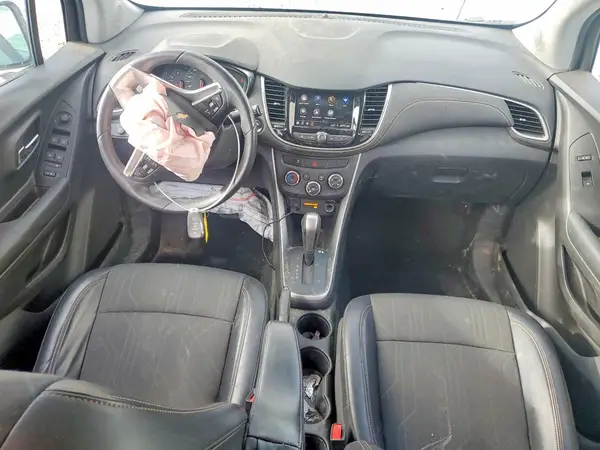 KL7CJPSM0NB569605 2022 CHEVROLET TRAX - Image 8