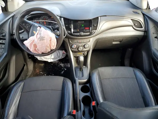 KL7CJPSM1MB363840 2021 CHEVROLET TRAX - Image 8