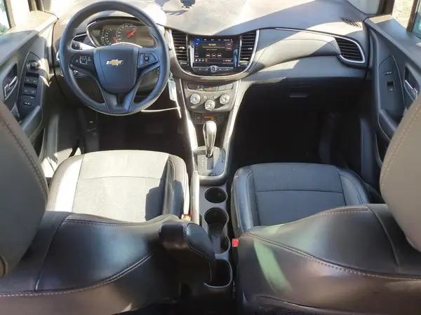 KL7CJPSM1MB370660 2021 CHEVROLET TRAX - Image 8