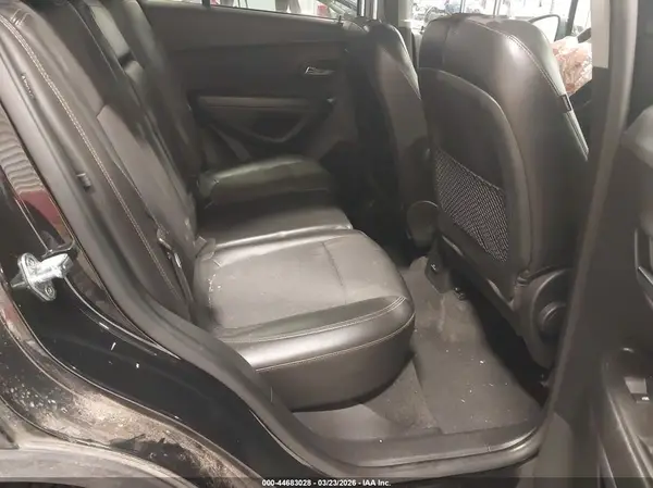 KL7CJPSM1MB375874 2021 CHEVROLET TRAX - Image 8