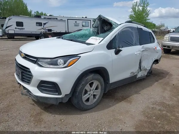 KL7CJPSM1NB509784 2022 CHEVROLET TRAX - Image 2