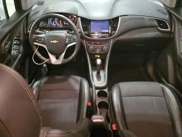 KL7CJPSM1NB525211 2022 CHEVROLET TRAX - Image 8