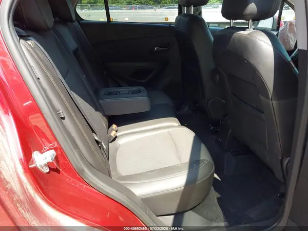 KL7CJPSM1NB528772 2022 CHEVROLET TRAX - Image 8