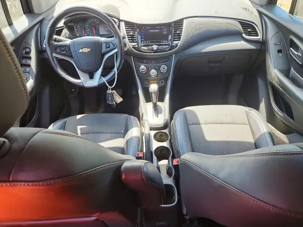 KL7CJPSM1NB529839 2022 CHEVROLET TRAX - Image 8