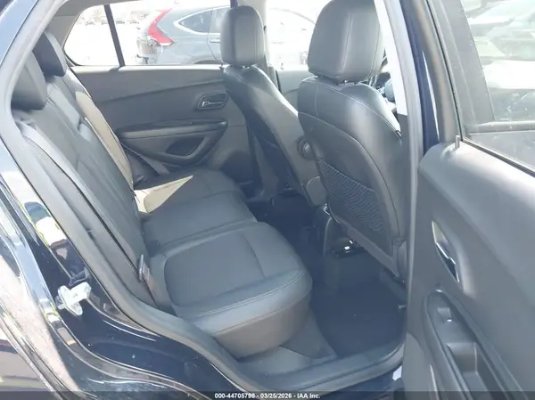 KL7CJPSM1NB534507 2022 CHEVROLET TRAX - Image 8