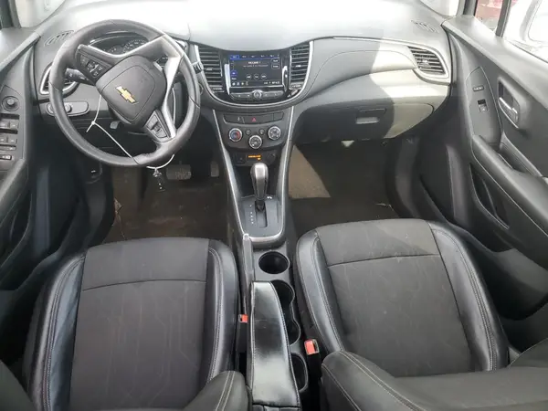 KL7CJPSM1NB561190 2022 CHEVROLET TRAX - Image 8