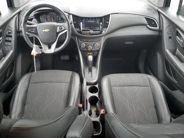 KL7CJPSM1NB562842 2022 CHEVROLET TRAX - Image 8