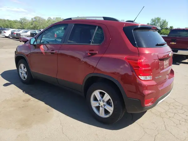 KL7CJPSM1NB564493 2022 CHEVROLET TRAX - Image 2