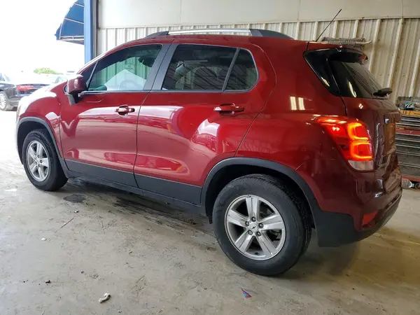 KL7CJPSM1NB566874 2022 CHEVROLET TRAX - Image 2