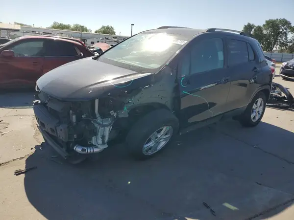 KL7CJPSM2MB370618 2021 CHEVROLET TRAX - Image 1