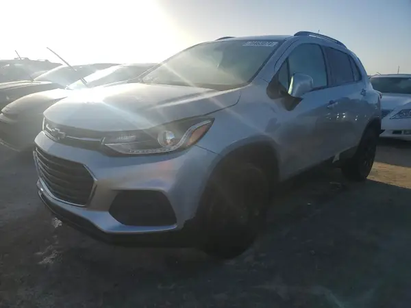KL7CJPSM2NB510684 2022 CHEVROLET TRAX - Image 1