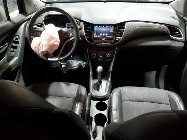 KL7CJPSM2NB520356 2022 CHEVROLET TRAX - Image 8