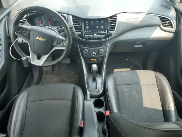 KL7CJPSM2NB525637 2022 CHEVROLET TRAX - Image 8