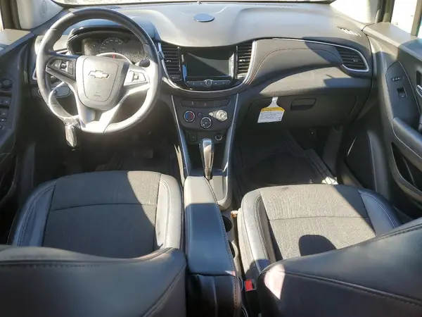 KL7CJPSM2NB528523 2022 CHEVROLET TRAX - Image 8