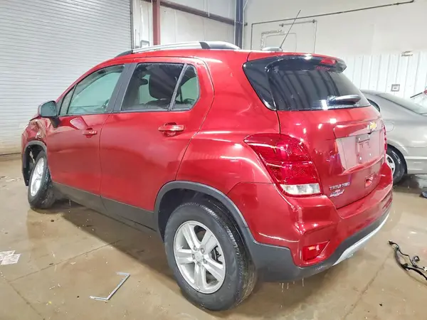 KL7CJPSM2NB531549 2022 CHEVROLET TRAX - Image 2