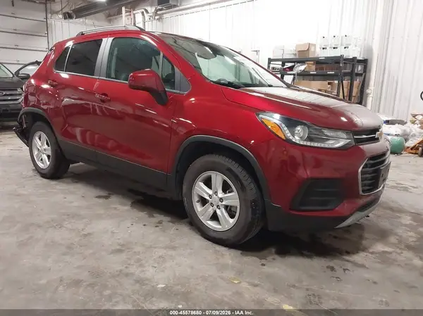 KL7CJPSM2NB531762 2022 CHEVROLET TRAX - Image 1